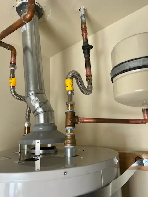 Water heater installation and plumbing repair in Fairfax Park